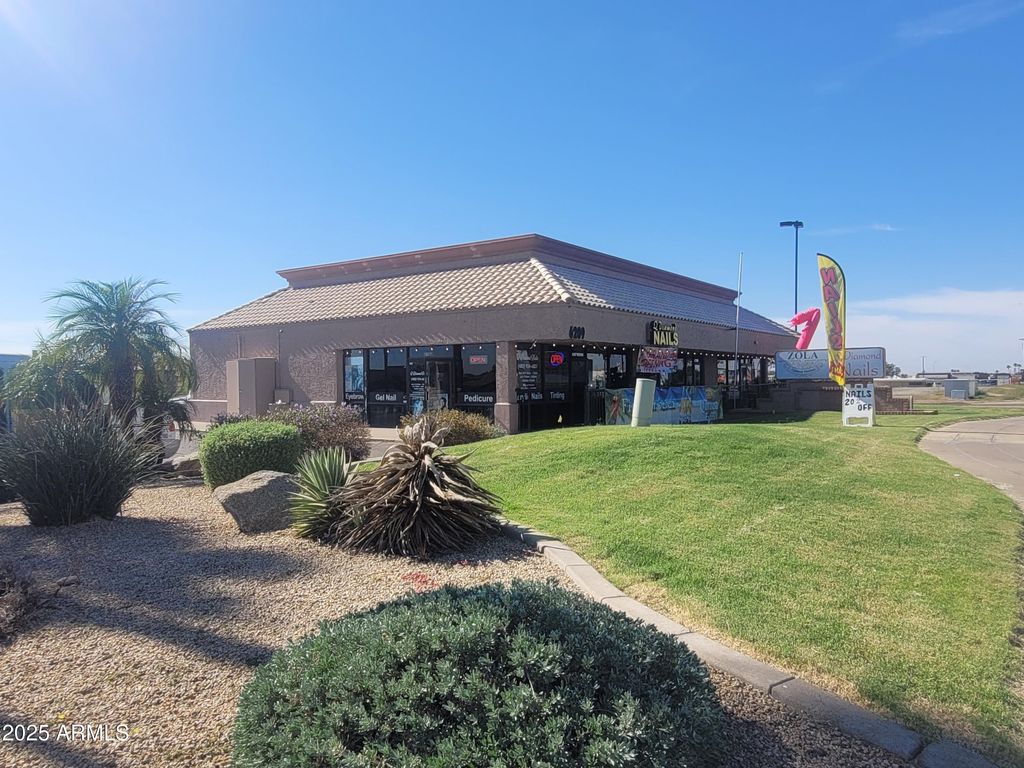6209 E MAIN Street, Mesa, AZ 85205 — exterior