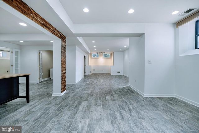 1930 18th St NW Apt B1, Washington, DC 20009