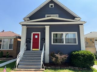 6155 S Moody Avenue, Chicago, IL 60638