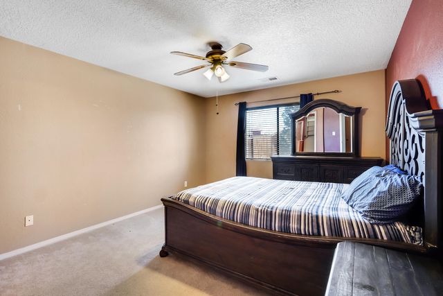 58 Avenida Jardin, Los Lunas, NM 87031