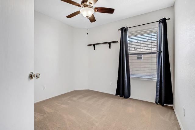 58 Avenida Jardin, Los Lunas, NM 87031