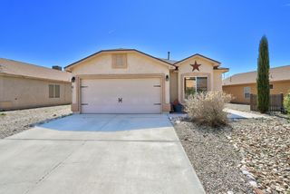 58 Avenida Jardin, Los Lunas, NM 87031