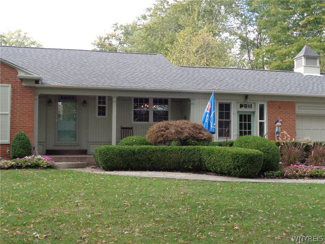 44 Parkwood Drive, Amherst, NY 14226