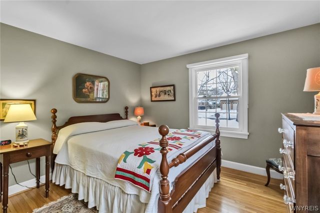 44 Parkwood Drive, Amherst, NY 14226