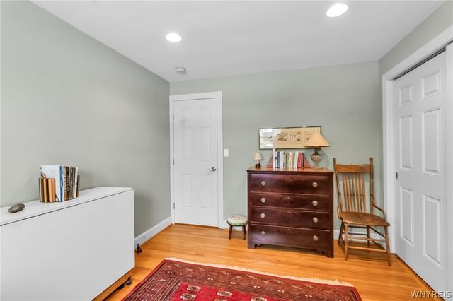 44 Parkwood Drive, Amherst, NY 14226