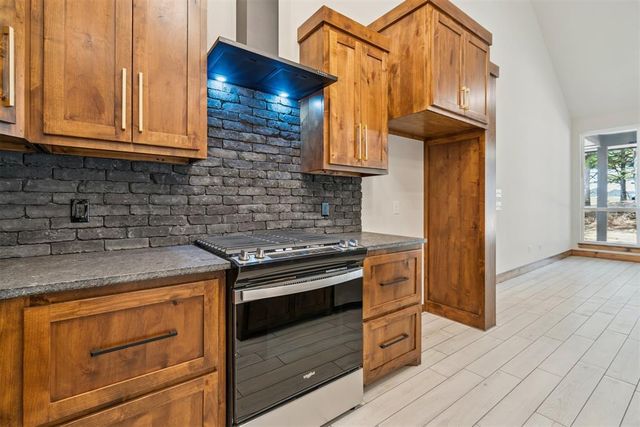 9380 Tallpines Road, Noble, OK 73086