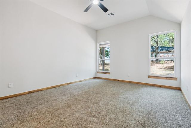 9380 Tallpines Road, Noble, OK 73086