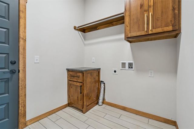 9380 Tallpines Road, Noble, OK 73086