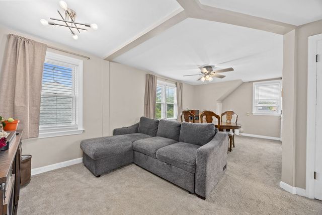 548 Prairie Avenue, Downers Grove, IL 60515