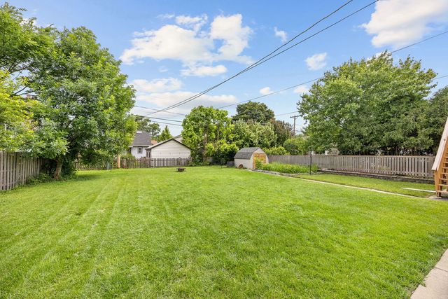 548 Prairie Avenue, Downers Grove, IL 60515