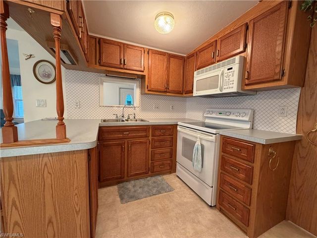 4680 Washington WAY W, Estero, FL 33928