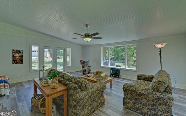 194 Harvey Lane, Lavonia, GA 30553