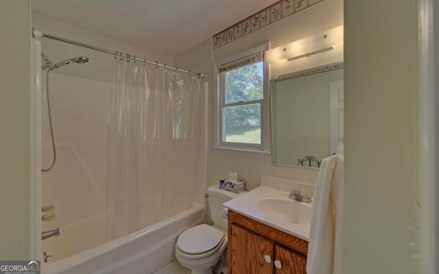 194 Harvey Lane, Lavonia, GA 30553
