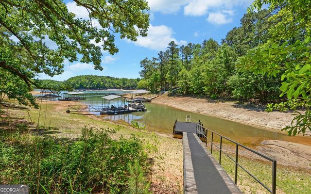 194 Harvey Lane, Lavonia, GA 30553