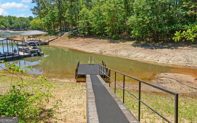194 Harvey Lane, Lavonia, GA 30553