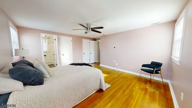 933 Douglas Ter, Union Twp., NJ 07083