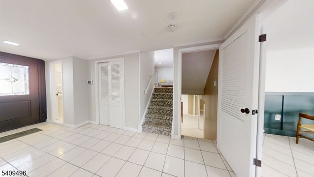 933 Douglas Ter, Union Twp., NJ 07083