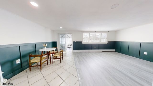 933 Douglas Ter, Union Twp., NJ 07083