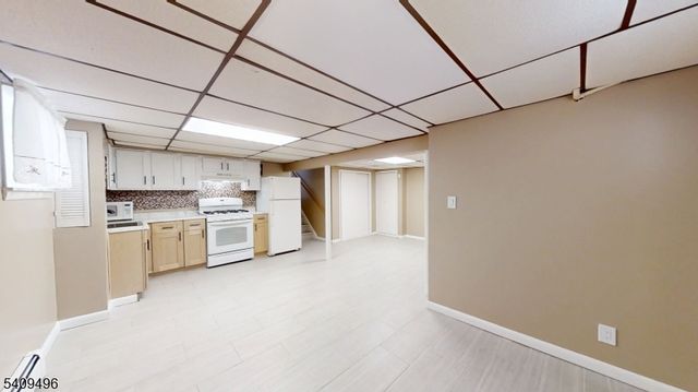 933 Douglas Ter, Union Twp., NJ 07083