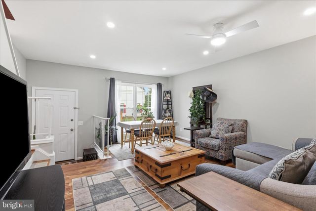 310 STABLE VIEW TER NE, Leesburg, VA 20176