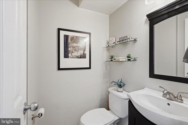 310 STABLE VIEW TER NE, Leesburg, VA 20176