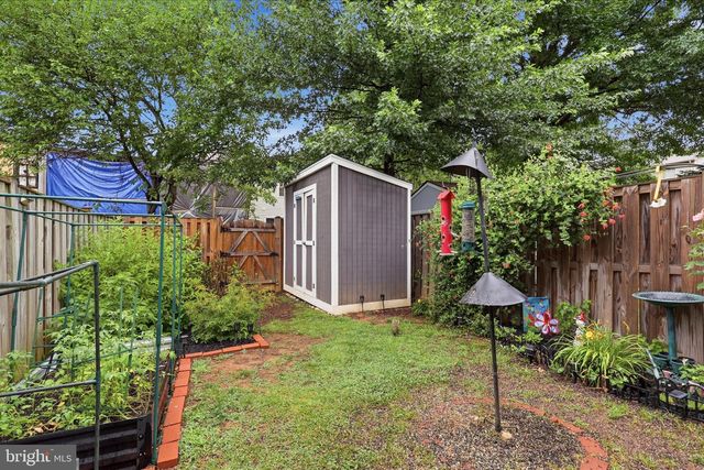310 STABLE VIEW TER NE, Leesburg, VA 20176