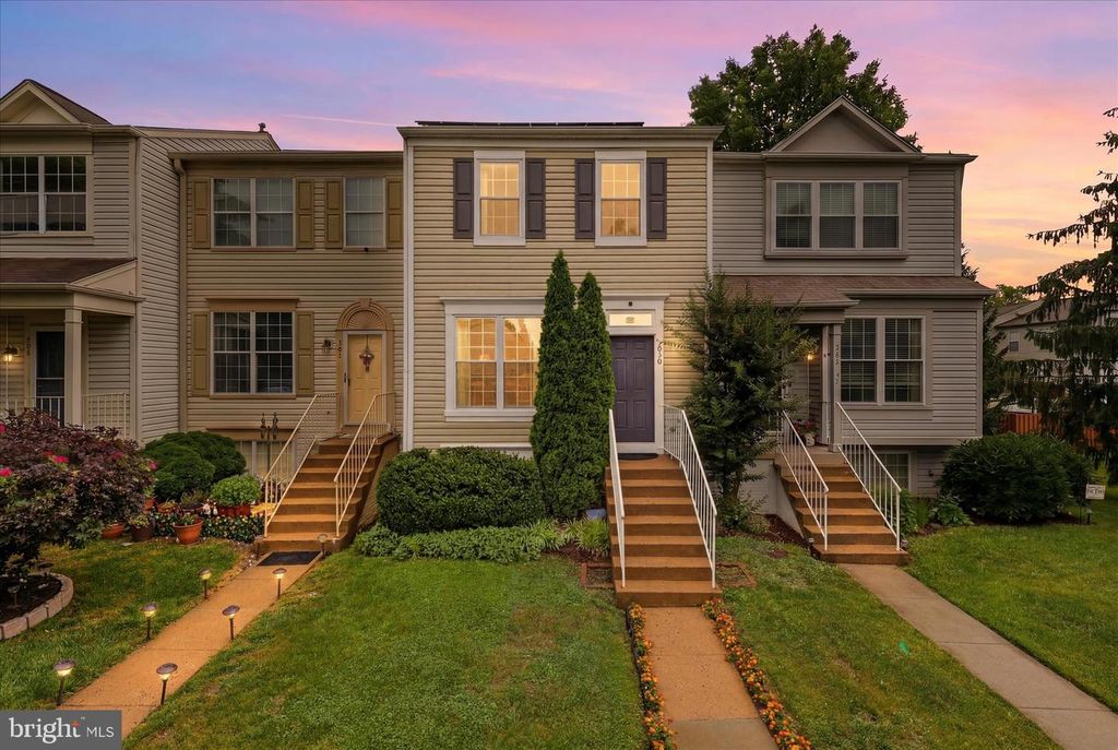 310 STABLE VIEW TER NE, Leesburg, VA 20176