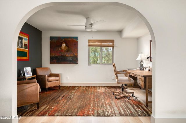 8068 E DEL TRIGO Road, Scottsdale, AZ 85258