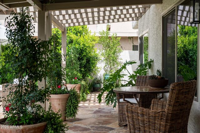 8068 E DEL TRIGO Road, Scottsdale, AZ 85258