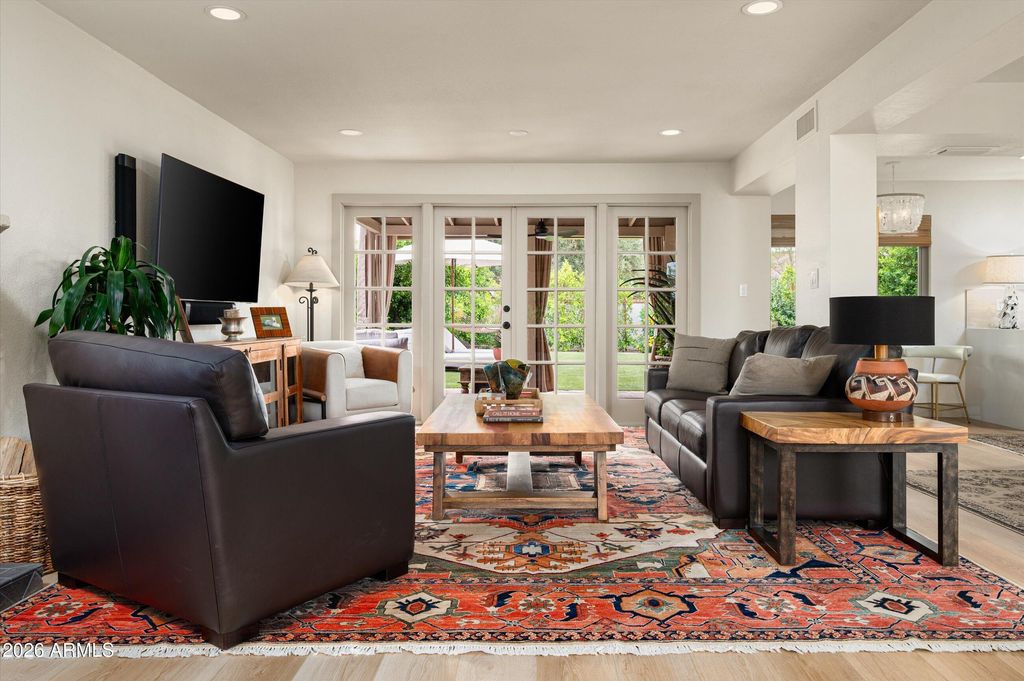 8068 E DEL TRIGO Road, Scottsdale, AZ 85258