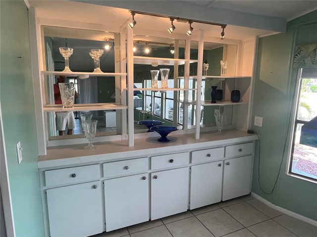 106 ROMA ROAD, Venice, FL 34285
