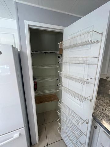 106 ROMA ROAD, Venice, FL 34285