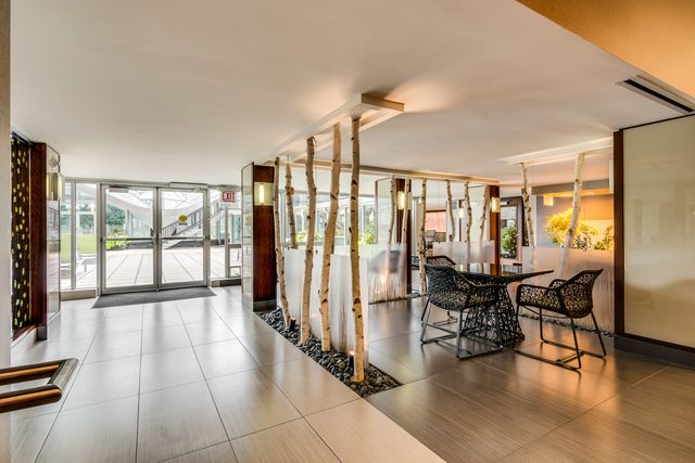 400 E Randolph Street 1812, Chicago, IL 60601