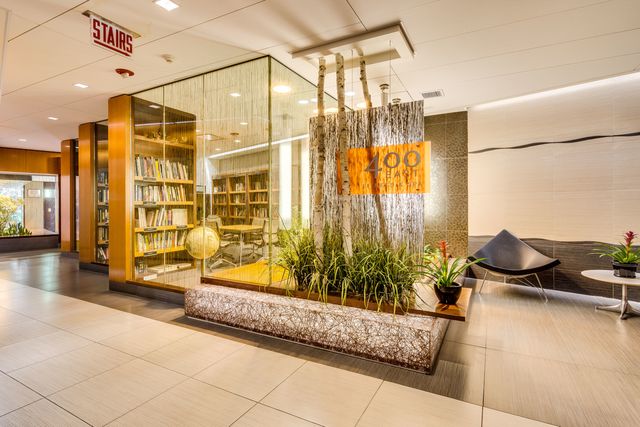 400 E Randolph Street 1812, Chicago, IL 60601