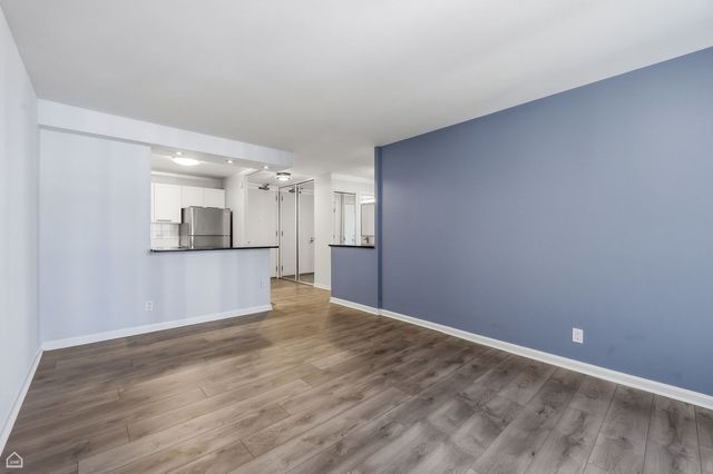 400 E Randolph Street 1812, Chicago, IL 60601