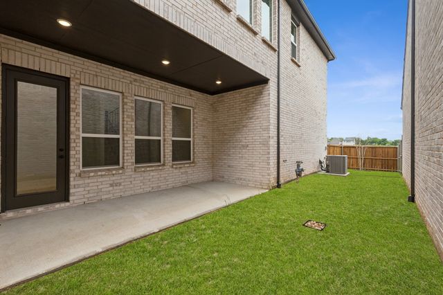 309 Walker Parkway, Celina, TX 75009