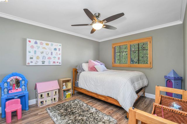 525 Nottingham Dr, Brentwood, CA 94513