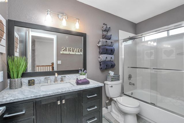 525 Nottingham Dr, Brentwood, CA 94513