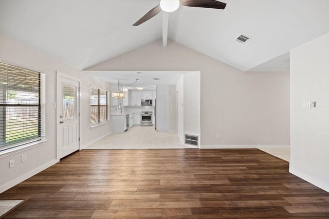 13002 Esplanade ST, Austin, TX 78727