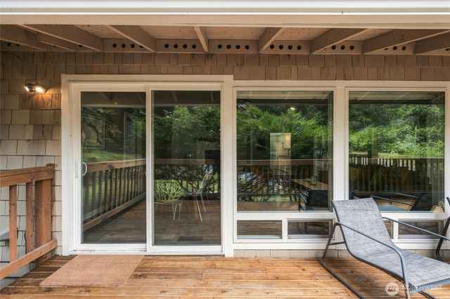50 Sudden Valley Drive, Bellingham, WA 98229