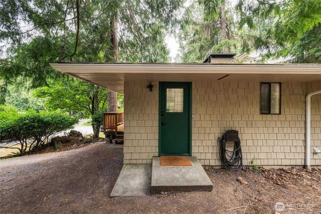 50 Sudden Valley Drive, Bellingham, WA 98229