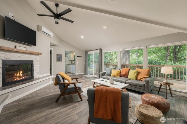 50 Sudden Valley Drive, Bellingham, WA 98229