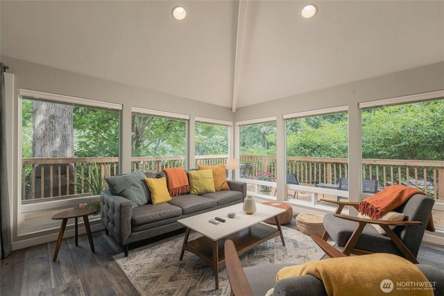 50 Sudden Valley Drive, Bellingham, WA 98229