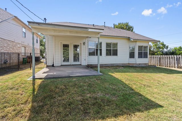8800 Hazelhurst DR 65, Austin, TX 78729