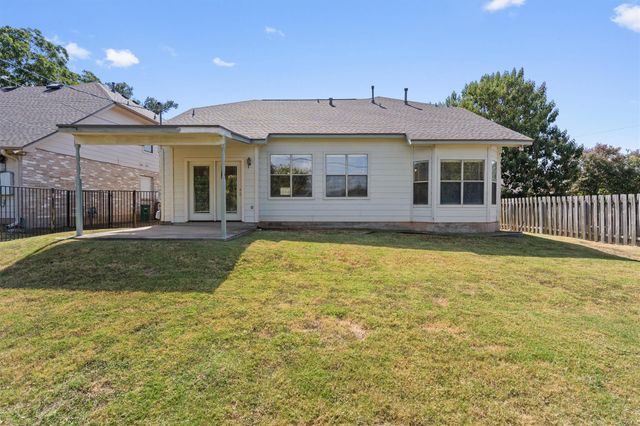 8800 Hazelhurst DR 65, Austin, TX 78729