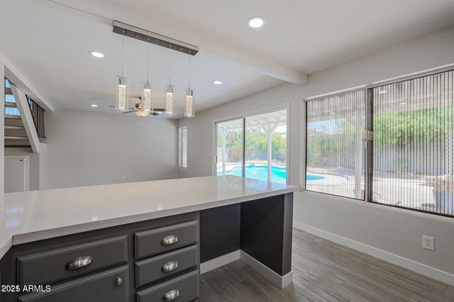 6819 S 40TH Way, Phoenix, AZ 85042