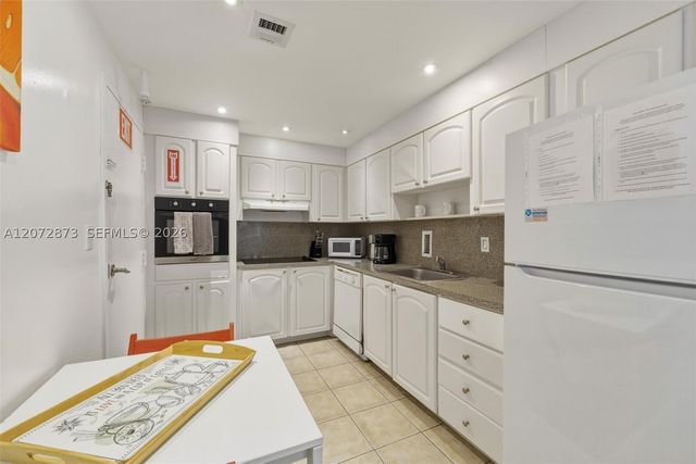 3901 S Ocean Dr 3E, Hollywood, FL 33019