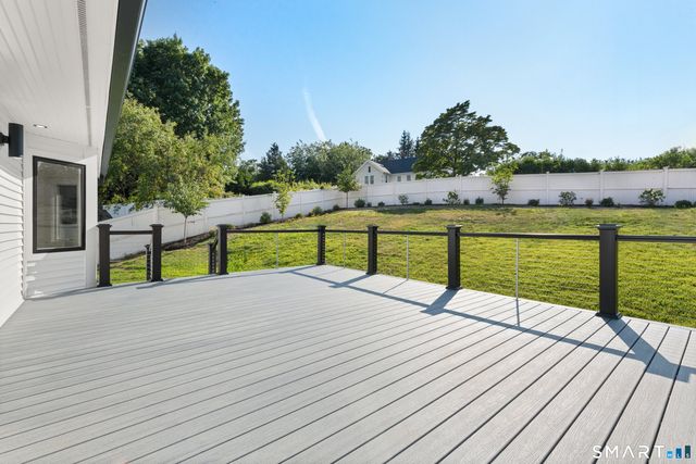 2 Drumlin Road, Westport, CT 06880