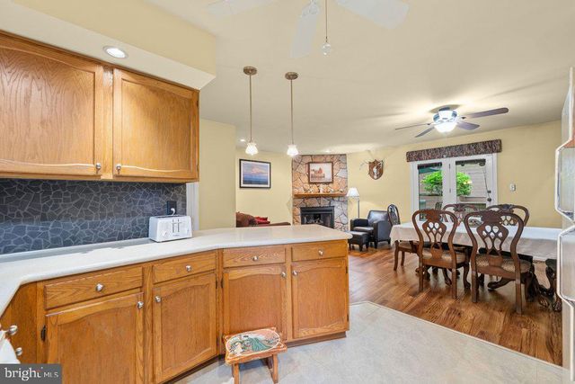 300 WESTBRIAR DR, Media, PA 19063