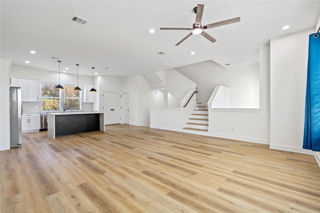 3601 Rebecca Street B, Houston, TX 77021